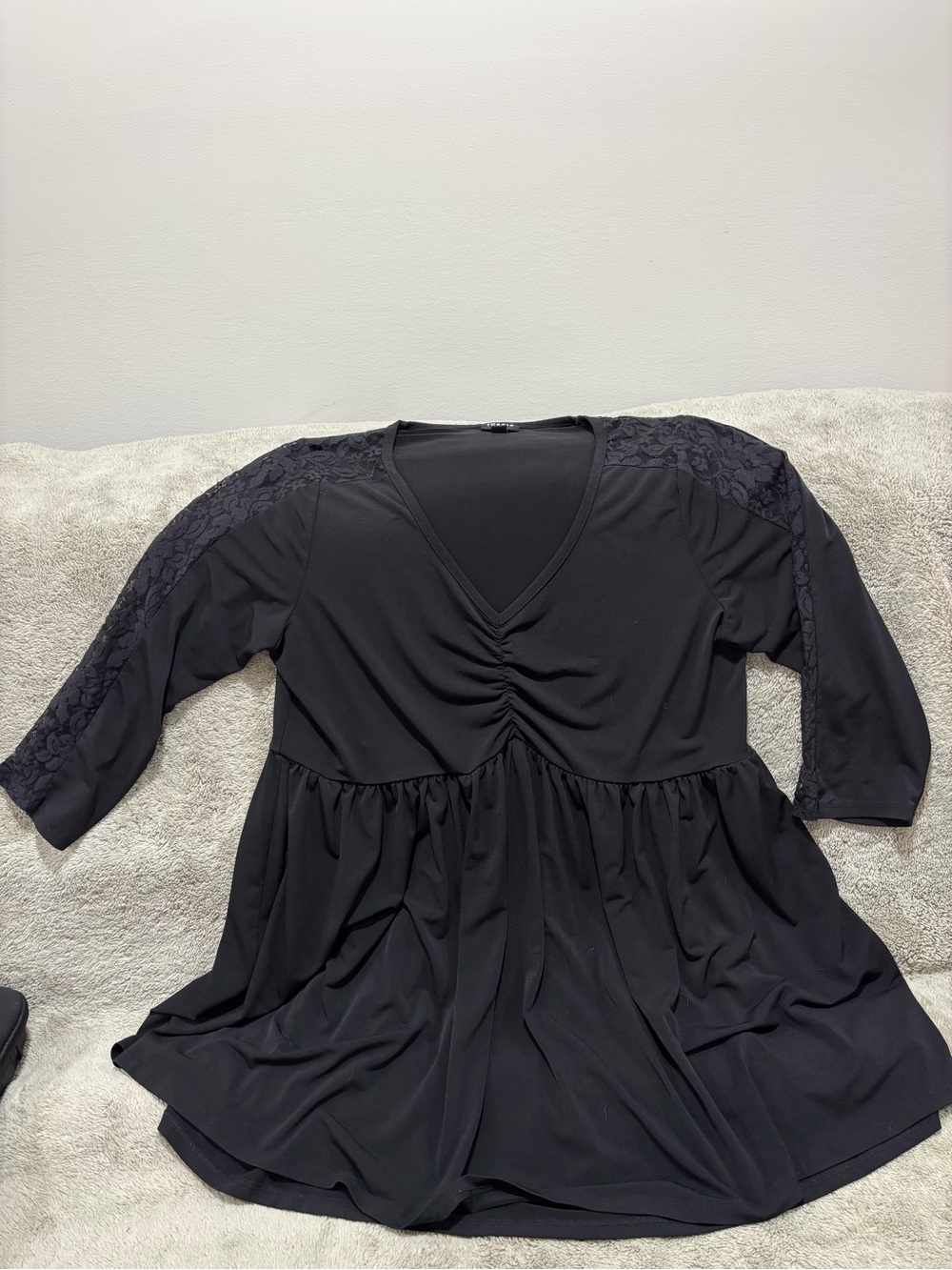torrid Black V-Neck Lace Shoulder Peplum Tunic